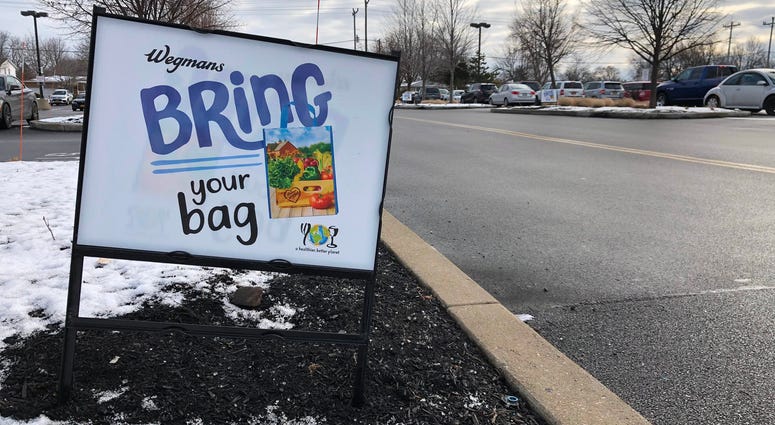 Sign outside Wegmans on Alberta Drive reminding customers to bring reusable bags. January 6, 2020 (WBEN Photo/Mike Baggerman) Sign outside Wegmans on Alberta Drive reminding customers to bring reusable bags. January 6, 2020 (WBEN Photo/Mike Baggerman)