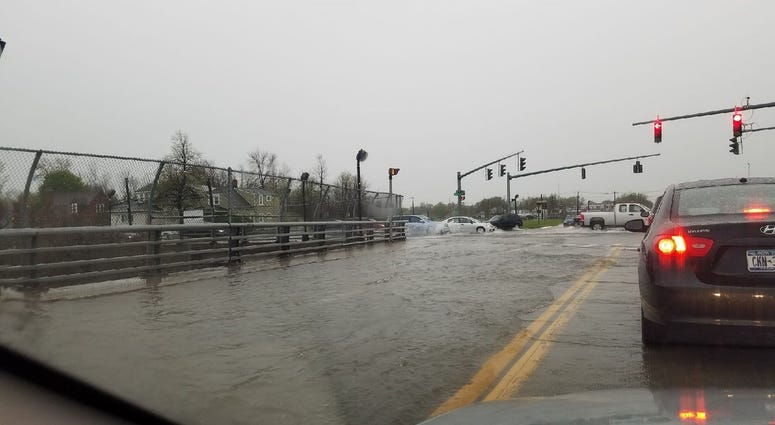 Flooding during the afternoon drive in Buffalo (Photo: @BauerleBellavia)
