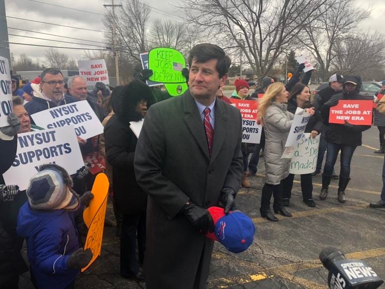 Mark Poloncarz speaks at rally outside New Era plant in Derby