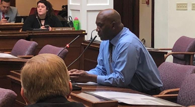 Thurman Thomas speaking to the Erie County Legislature
