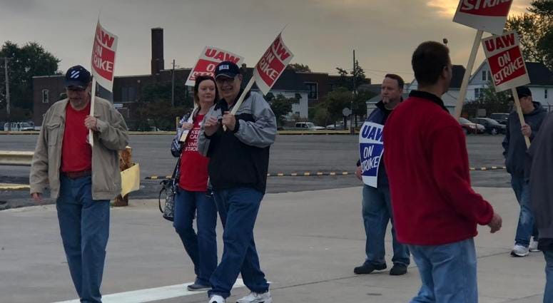 UAW Workers strike at the Tonawanda Engine Plant. September 16, 2019 (WBEN Photo/Mike Baggerman)