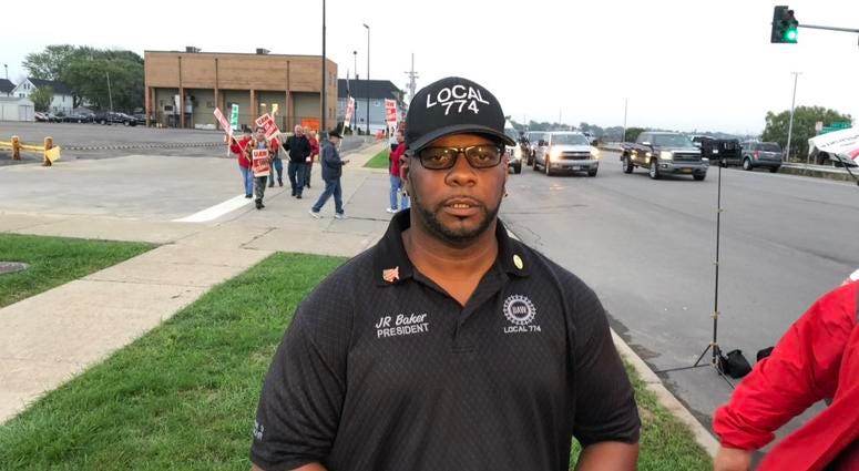 UAW Workers strike at the Tonawanda Engine Plant. September 16, 2019 (WBEN Photo/Mike Baggerman)
