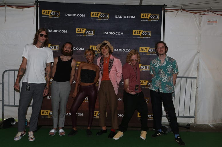 Cage The Elephant Meet Fans at PNC Bank Arts Center