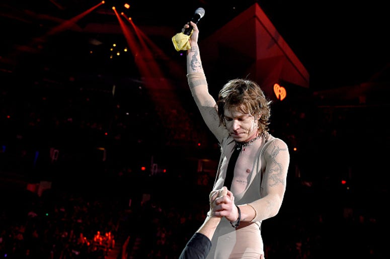 Cage the Elephant