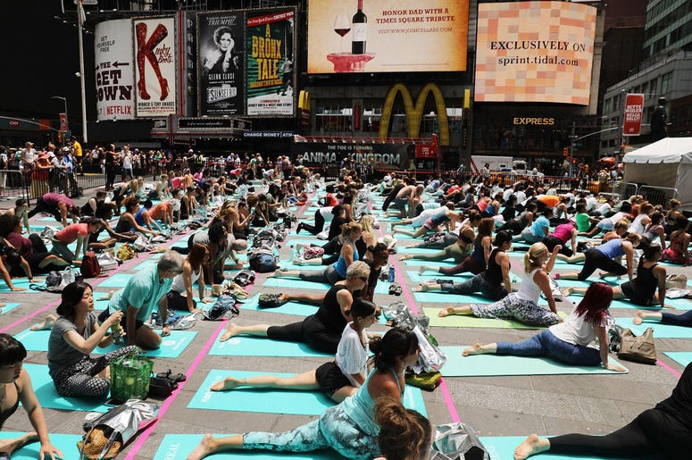 Yoga in the Square