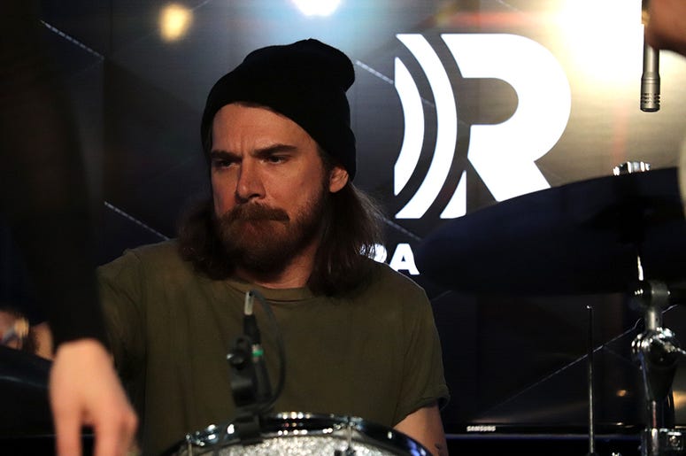 GROUPLOVE Performs at ALT 92.3 Pop Up Sessions in NYC
