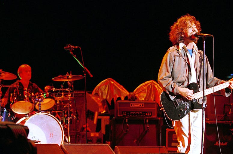 Pearl Jam at Jones Beach Pearl Jam at Jones Beach