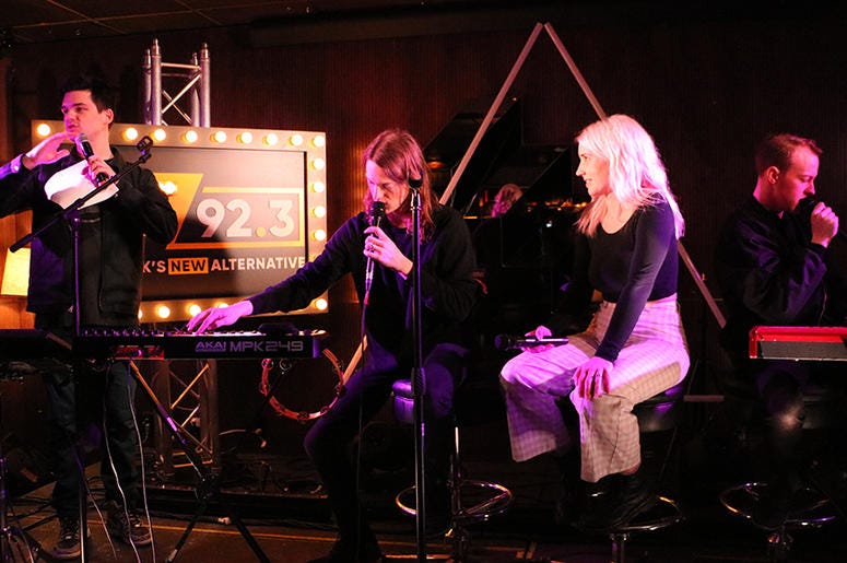 Shaed Perform at ALT 92.3 Pop Up Sessions