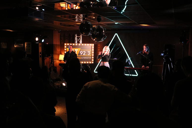 Shaed Perform at ALT Pop Up Sessions