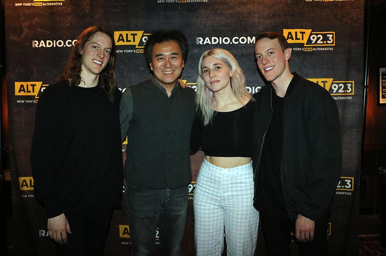 Shaed Meet Fans at ALT Pop Up Sessions