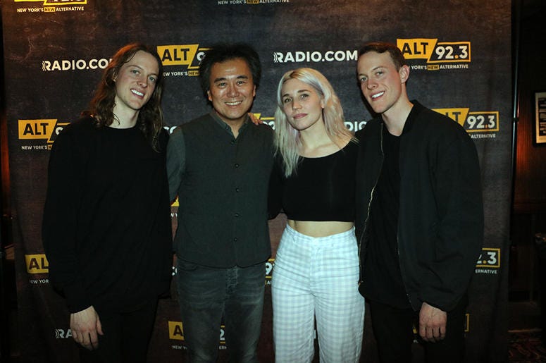Shaed Meet Fans at ALT Pop Up Sessions
