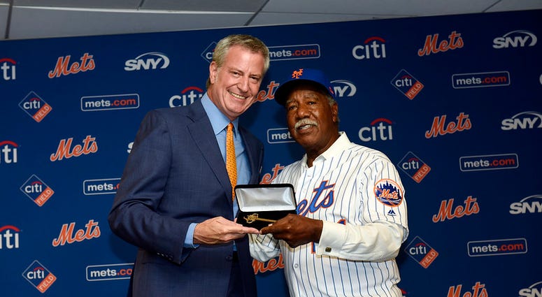 Mayor Bill de Blasio delivers remarks at a ceremony where he gives keys to the City to members of the 1969 World Series Mets Champions. Citi Field, Queens. Saturday, June 29, 2019. 1969 Mets Weekend Celebration