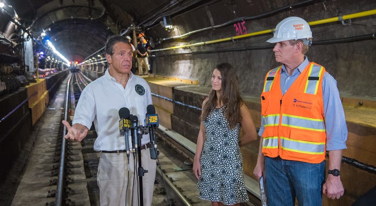 Gov. Cuomo tours the Canarsie Tunnel. Gov. Cuomo tours the Canarsie Tunnel