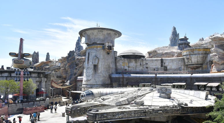 Star Wars Galaxy's Edge