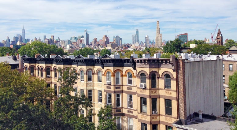 The Manhattan skyline from Brooklyn. Brooklyn NYC skyline
