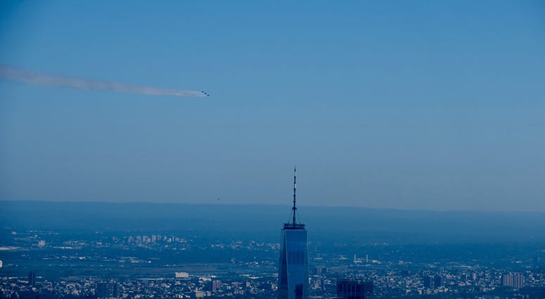 The Blue Angels in formation over New York City. Fleet Week 2018