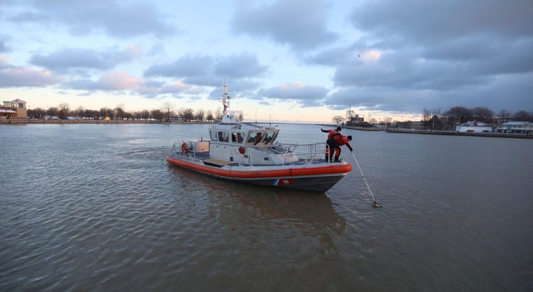 The Coast Guard in New York. Coast Guard