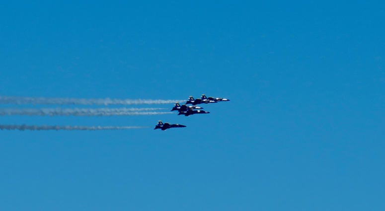 The Blue Angels in formation over New York City. Fleet Week 2018
