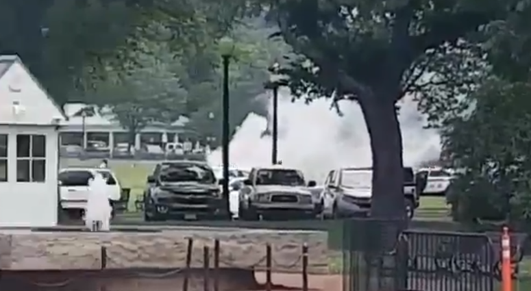Man sets self on fire near White House Man sets self on fire near White House