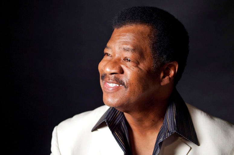 Jerry Lawson of cult favorite a cappella group the Persuasions