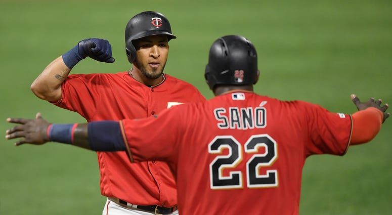 Pinch-hit homer by Eddie Rosario Eddie Rosario scores on pinch-hit homer