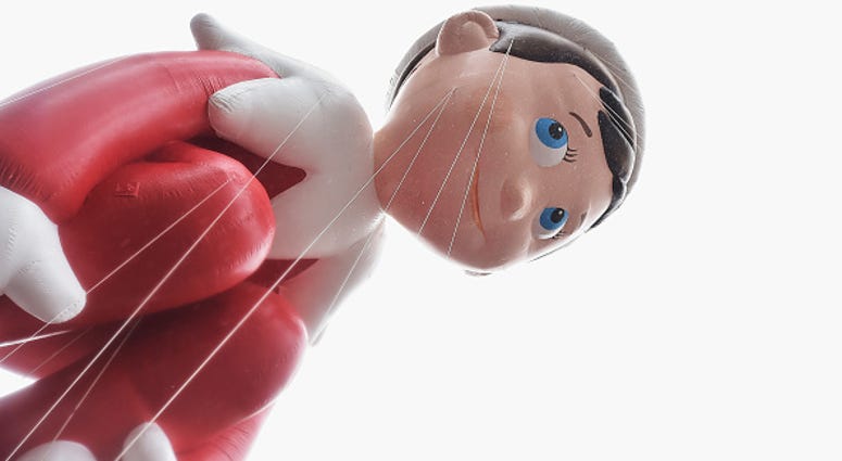 Elf on the Shelf Balloon
