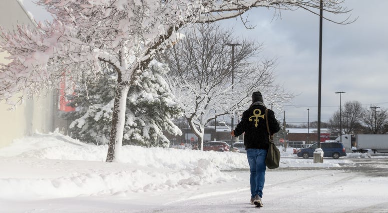Snow, Minneapolis