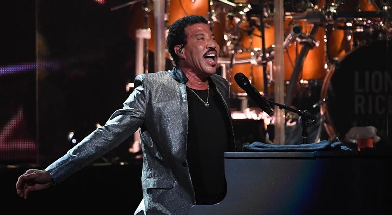 International music star Lionel Richie Lionel Richie on the piano