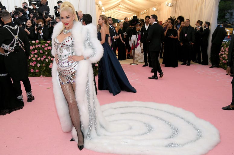 Gwen Stefani attends The 2019 Met Gala Gwen Stefani attends The 2019 Met Gala