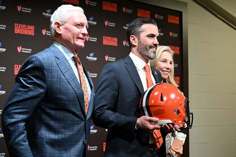 CLEVELAND, OHIO - JANUARY 14: Jimmy and Dee Haslam owners of the Cleveland Browns pose for a photo with Kevin Stefanski after introducing Stefanski as the Browns new head coach on January 14, 2020 in Cleveland, Ohio. (Photo by Jason Miller/Getty Images)