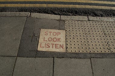 listen