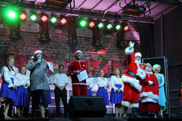 2019 Crocker Park tree lighting