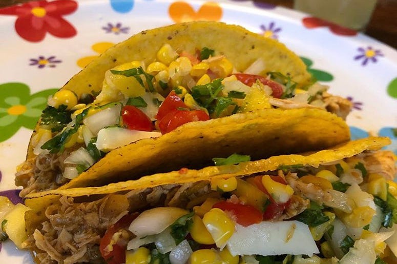 Crockpot Shredded Chicken Tacos