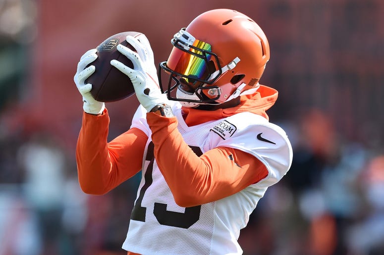 Cleveland Browns wide receiver Odell Beckham (13) catches a pass during training camp at the Cleveland Browns Training Complex. Cleveland Browns wide receiver Odell Beckham (13) catches a pass during training camp at the Cleveland Browns Training Complex.