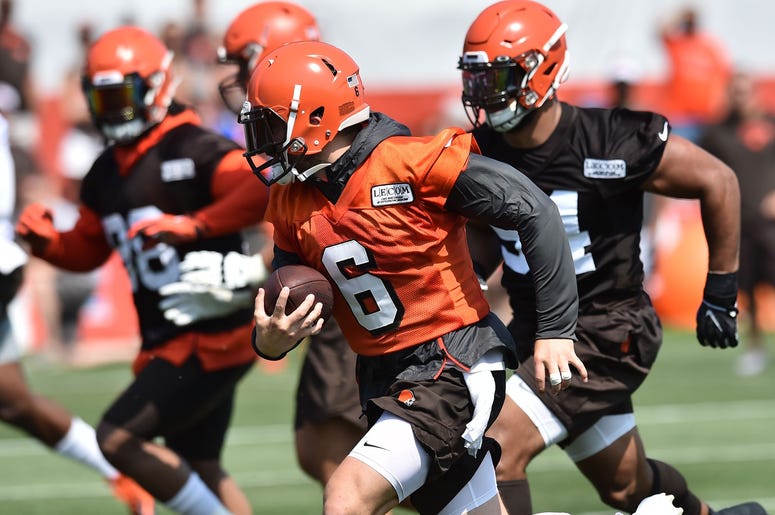 Cleveland Browns quarterback Baker Mayfield (6) runs with the ball during training camp at the Cleveland Browns Training Complex. Cleveland Browns quarterback Baker Mayfield (6) runs with the ball during training camp at the Cleveland Browns Training Complex.
