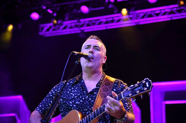 Ed Robertson of Barenaked Ladies perform Ed Robertson of Barenaked Ladies perform