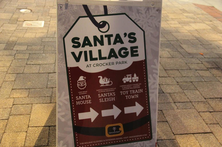 2019 Crocker Park tree lighting