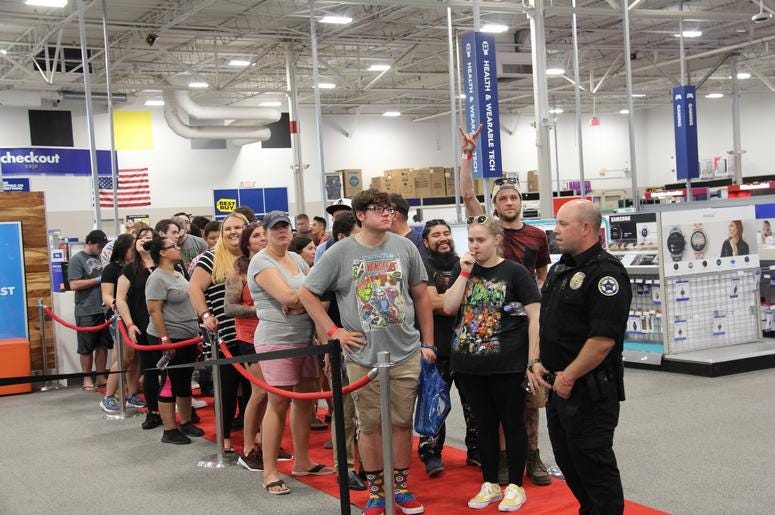 Anthony Russo Avengers: Endgame Signing at Best Buy Cleveland Anthony Russo Avengers: Endgame Signing at Best Buy Cleveland