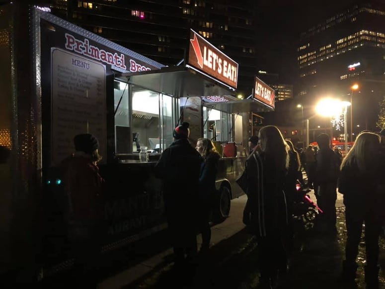 Food Trucks at Santa Spectacular Food Trucks at Santa Spectacular