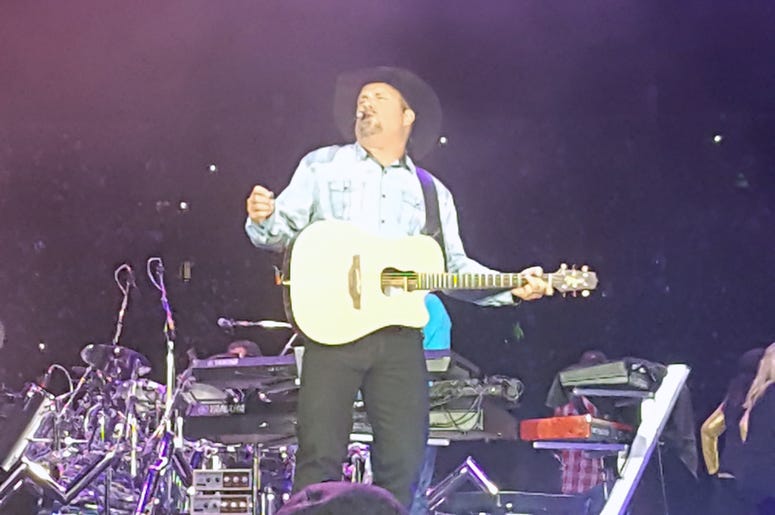 Garth Brooks Notre Dame Concert Garth Brooks Notre Dame Concert
