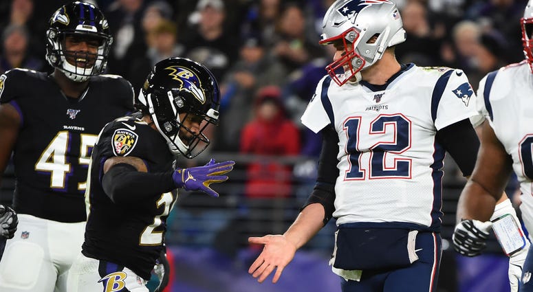 Tom Brady, Earl Thomas