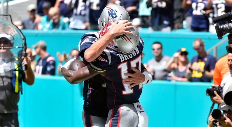 Antonio Brown, Tom Brady