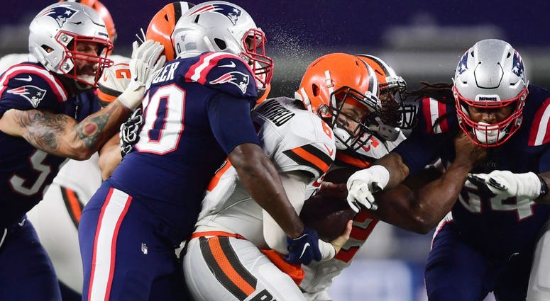 Adam Butler sacks Baker Mayfield