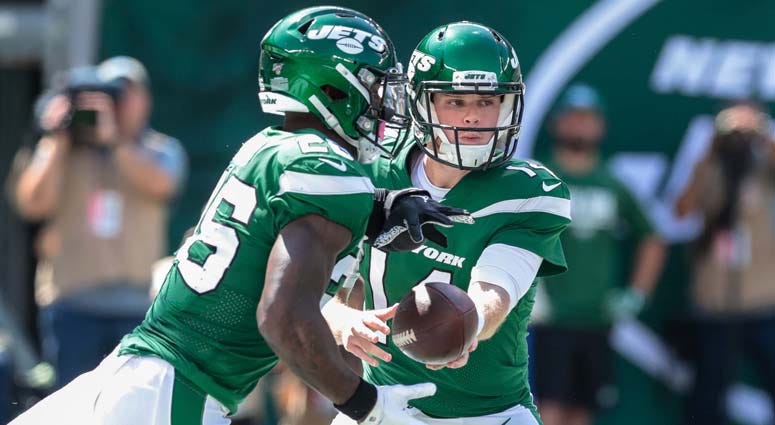 Jets quarterback Sam Darnold hands off to running back Le'Veon Bell during a game against the Buffalo Bills on Sept. 8, 2019, at MetLife Stadium. Jets quarterback Sam Darnold hands off to running back Le'Veon Bell during a game against the Buffalo Bills on Sept. 8, 2019, at MetLife Stadium.