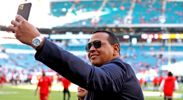 Alex Rodriguez takes a selfie before Super Bowl LIV Feb 2, 2020; Miami Gardens, Florida Alex Rodriguez takes a selfie before Super Bowl LIV Feb 2, 2020; Miami Gardens, Florida