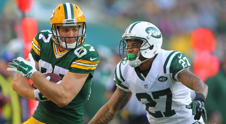 The Jets' Dee Milliner attempts to tackle Packers wide receiver Jordy Nelson on Sept. 14, 2014. The Jets' Dee Milliner attempts to tackle Packers wide receiver Jordy Nelson on Sept. 14, 2014.
