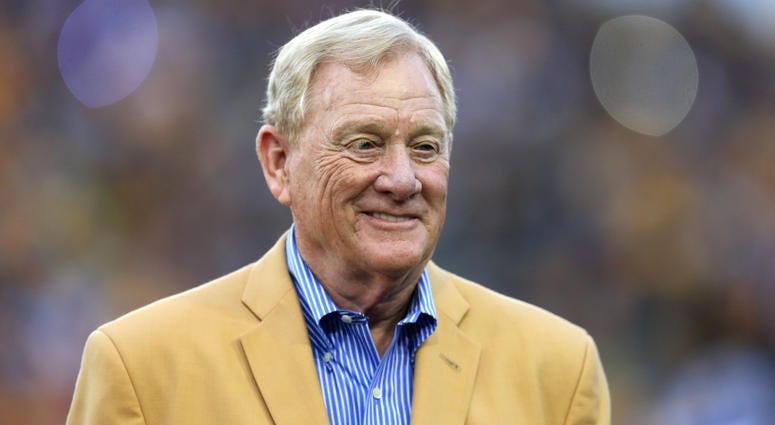 Aug 9, 2015; Canton, OH, USA; Bill Polian is introduced at the 2015 Hall of Fame game at Tom Benson Hall of Fame Stadium. Mandatory Credit: Andrew Weber-USA TODAY Sports Aug 9, 2015; Canton, OH, USA; Bill Polian is introduced at the 2015 Hall of Fame game at Tom Benson Hall of Fame Stadium. Mandatory Credit: Andrew Weber-USA TODAY Sports