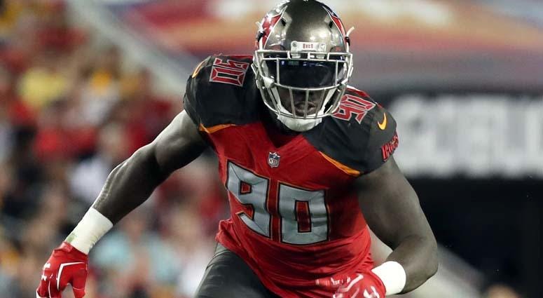 Tampa Bay Buccaneers defensive end Jason Pierre-Paul Tampa Bay Buccaneers defensive end Jason Pierre-Paul