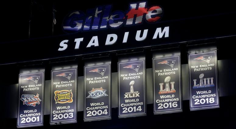 The Latest Pats Unveil 6th Super Bowl Banner Wfnz 102 5 Fm