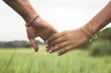 DOC SHOW AUDIO: Doc Just Wants To Hold Hands